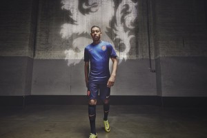 开云·体育官方网站入口-《ApexLegends》“极夜风暴”地图上线，战术无限变化！